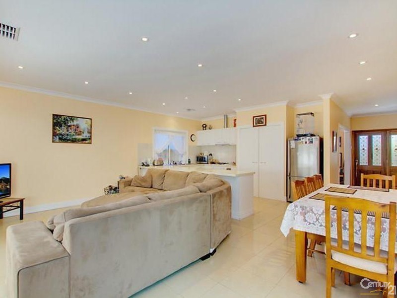 2 Princes Parade, Clovelly Park SA 5042