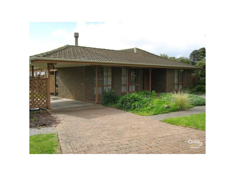 42 Neeangarra Cres, Hallett Cove SA 5158