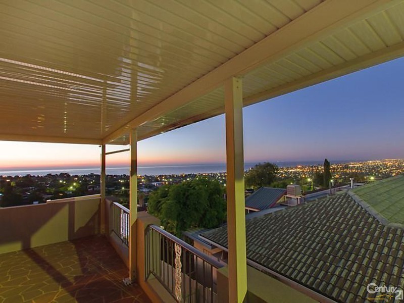 3 Wookata Cres, Seaview Downs SA 5049