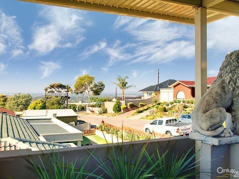 3 Wookata Cres, Seaview Downs SA 5049