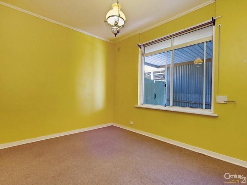 22 Seacombe Road, Darlington SA 5047