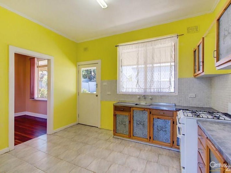 22 Seacombe Road, Darlington SA 5047