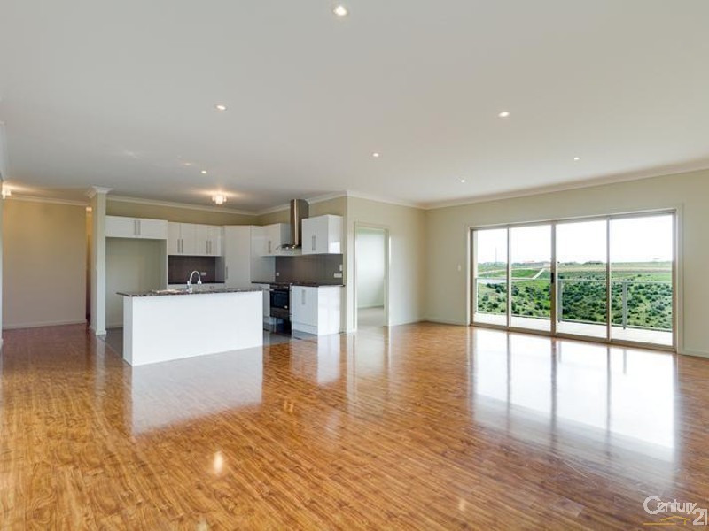 2 Mariner Drive, Sheidow Park SA 5158