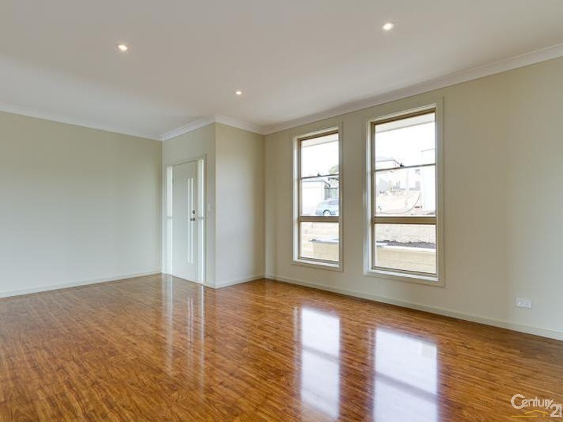 2 Mariner Drive, Sheidow Park SA 5158