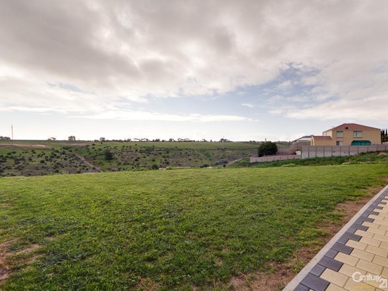 2 Mariner Drive, Sheidow Park SA 5158