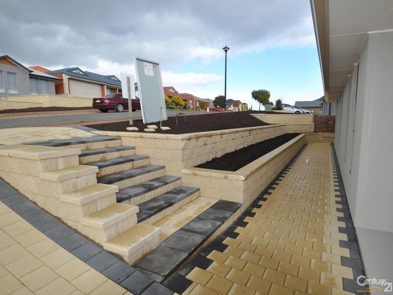 2 Mariner Drive, Sheidow Park SA 5158