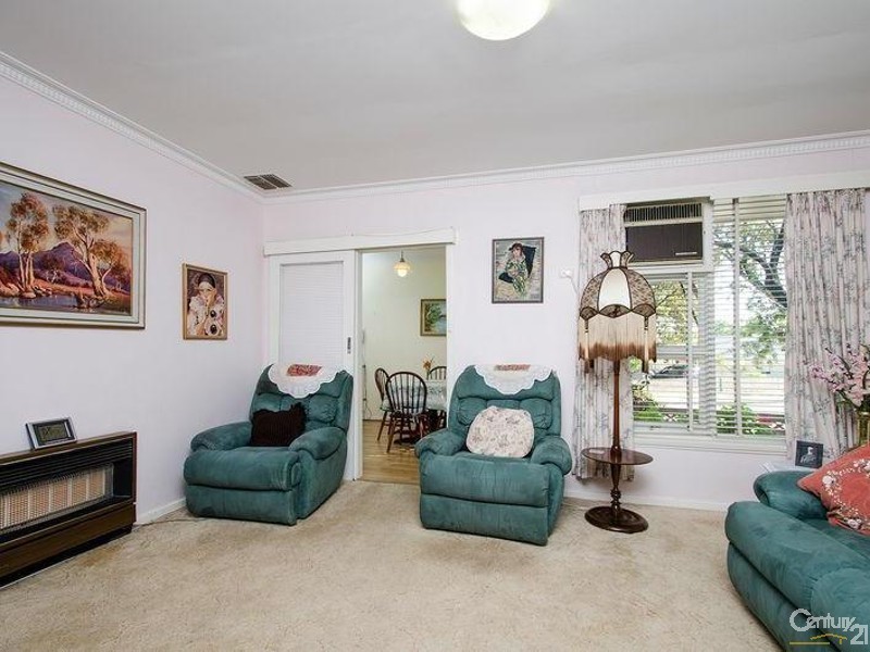 6a Benny Crescent, South Brighton SA 5048