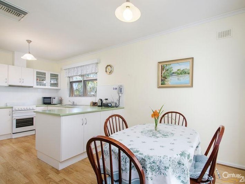 6a Benny Crescent, South Brighton SA 5048