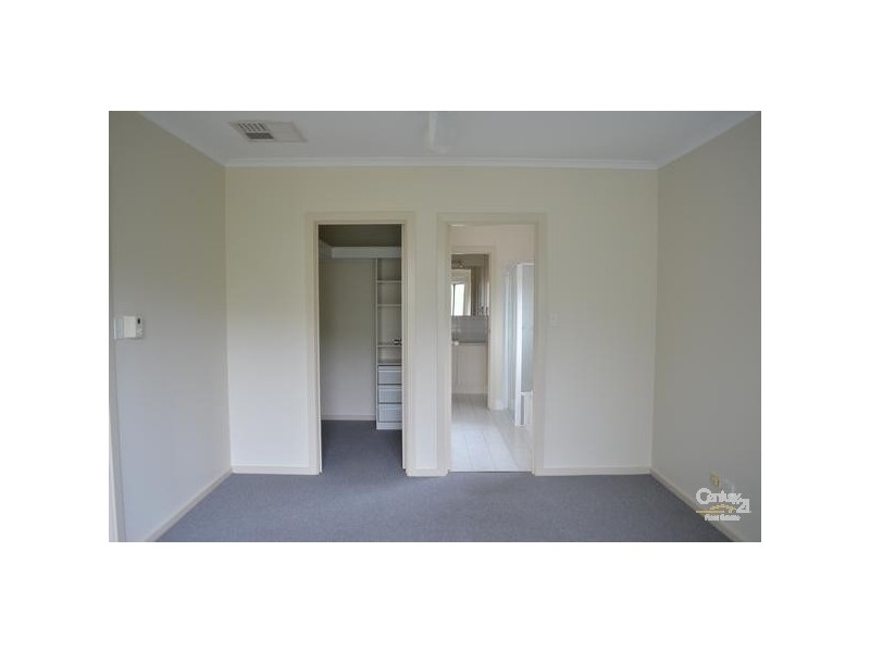 23 Bowman Crescent, Enfield SA 5085
