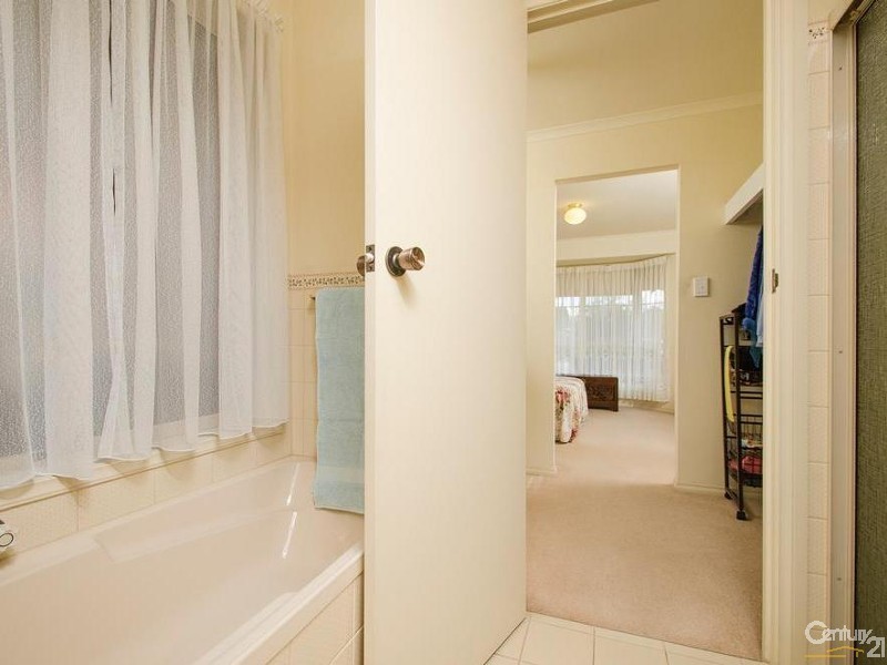 1D Fourth Avenue, Warradale SA 5046