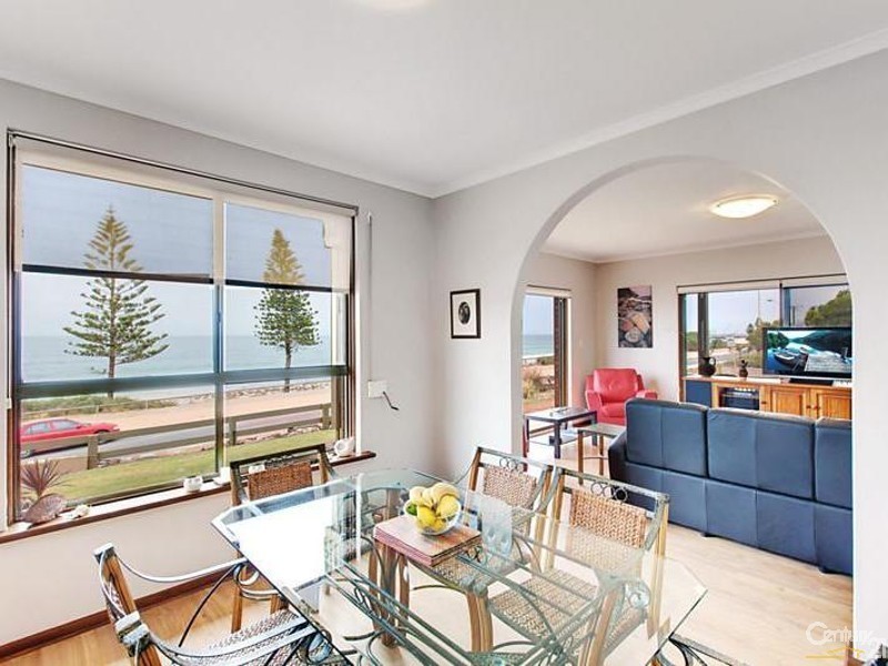 12 Esplanade, Christies Beach SA 5165