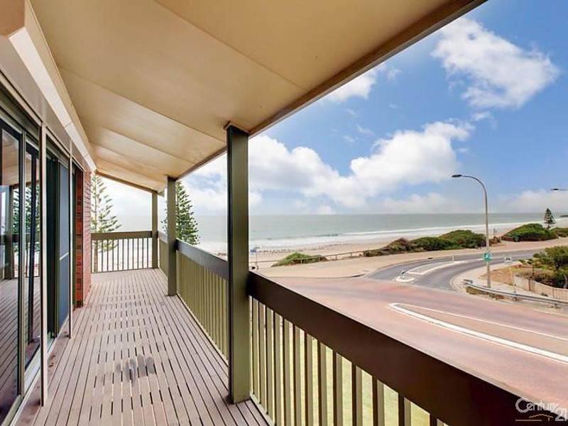 12 Esplanade, Christies Beach SA 5165