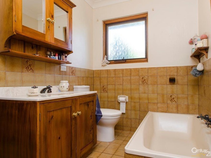 17a Struan Avenue, Warradale SA 5046