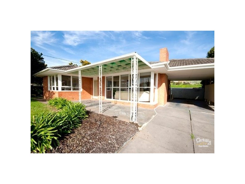 18 James Street, Darlington SA 5047