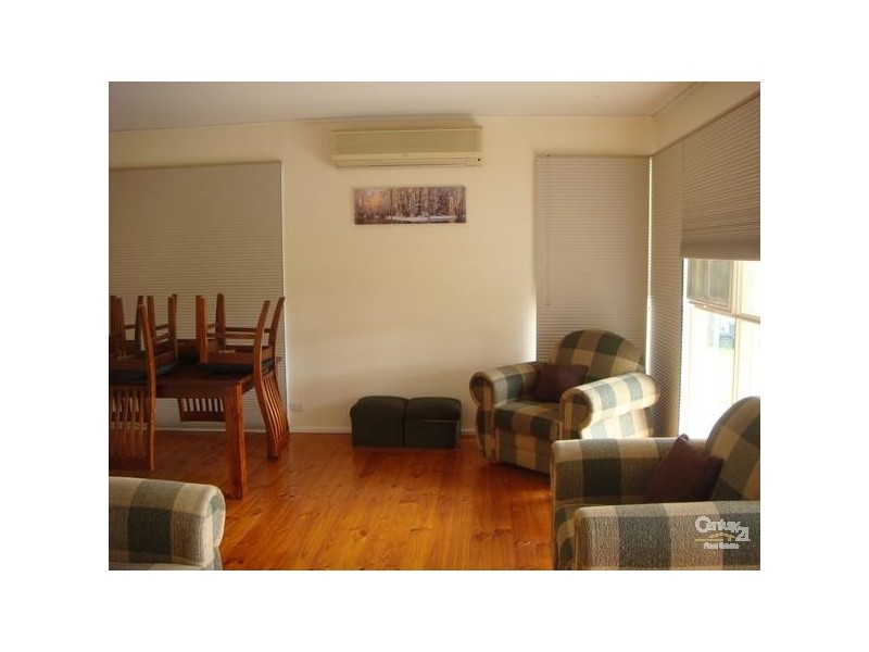 18 James Street, Darlington SA 5047