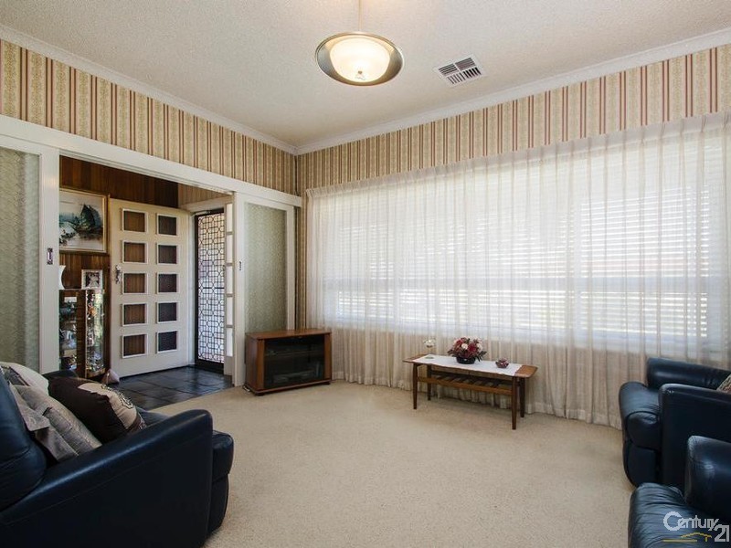 22 Jamaica Avenue, Fulham Gardens SA 5024