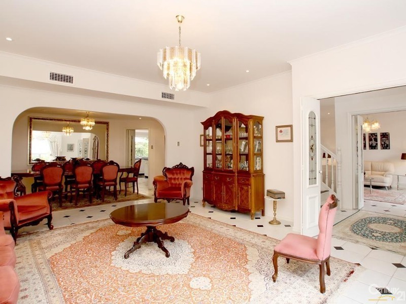 6 Gamma Crescent, Panorama SA 5041