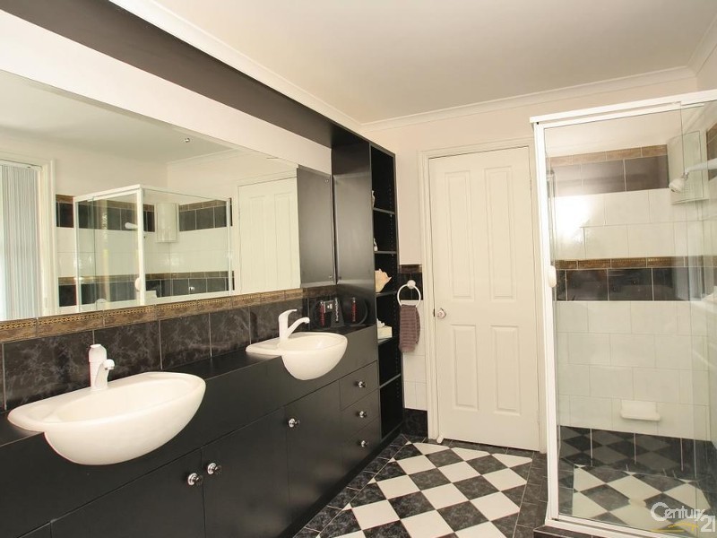 6 Gamma Crescent, Panorama SA 5041