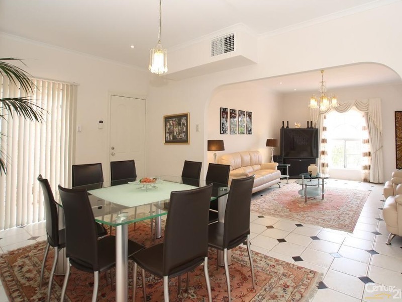 6 Gamma Crescent, Panorama SA 5041