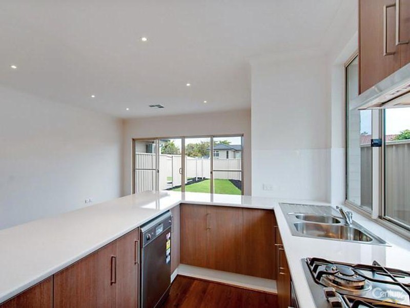 15B McKay Street, Dover Gardens SA 5048