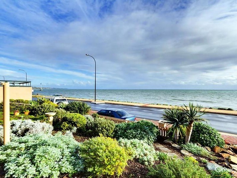 1/108 Esplanade, Hove SA 5048