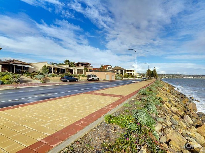 1/108 Esplanade, Hove SA 5048