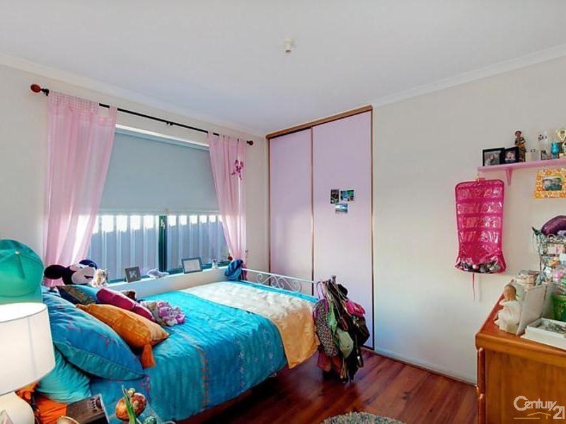 4 Brampton Court, Hallett Cove SA 5158