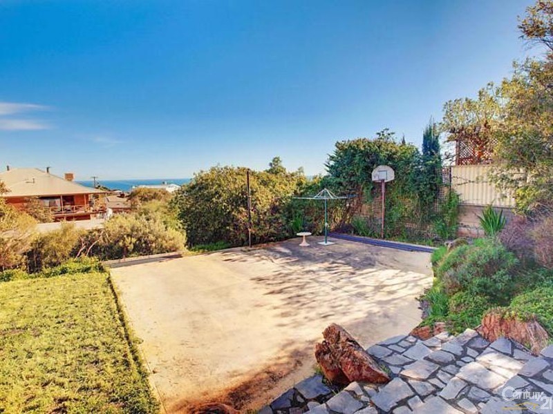 51 Trumara Road, Marino SA 5049