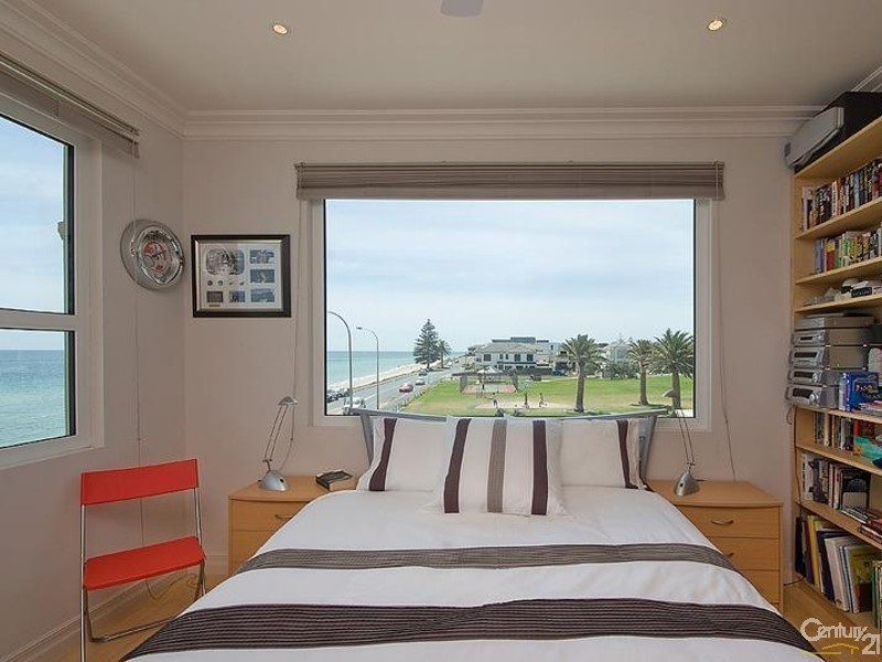 101 Esplanade, Hove SA 5048