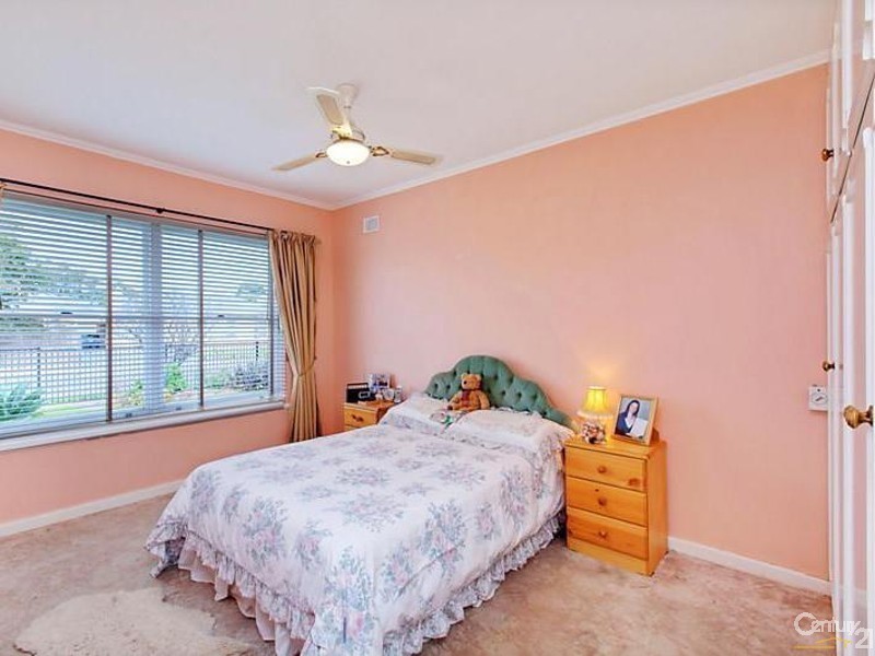 20 Hulbert Street, Hove SA 5048