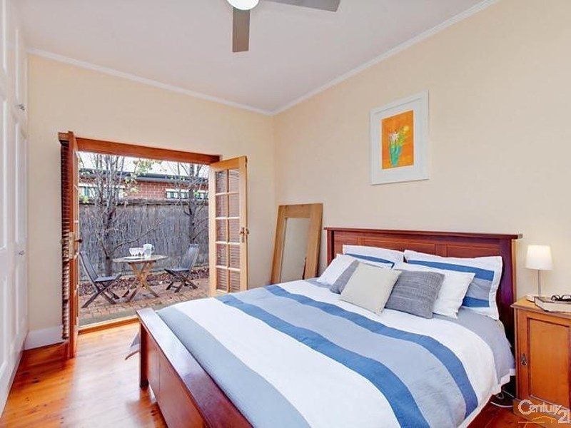 10 Oraston Avenue, Brighton SA 5048