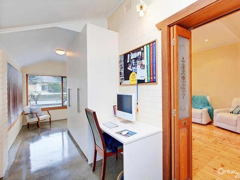 10 Oraston Avenue, Brighton SA 5048