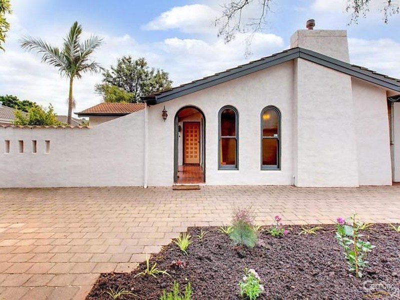 52 Sturt Road, Brighton SA 5048