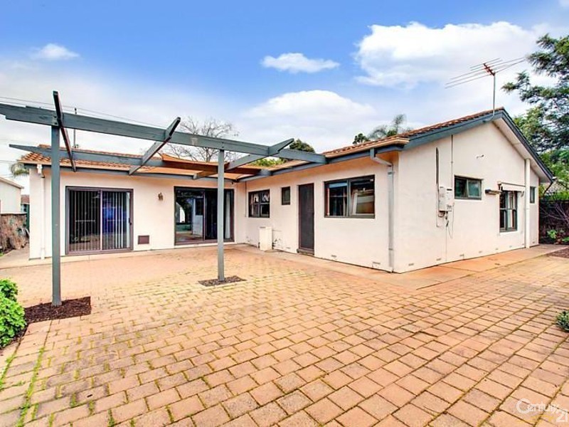 52 Sturt Road, Brighton SA 5048