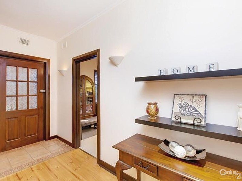 23 Illawarra Avenue, Hove SA 5048