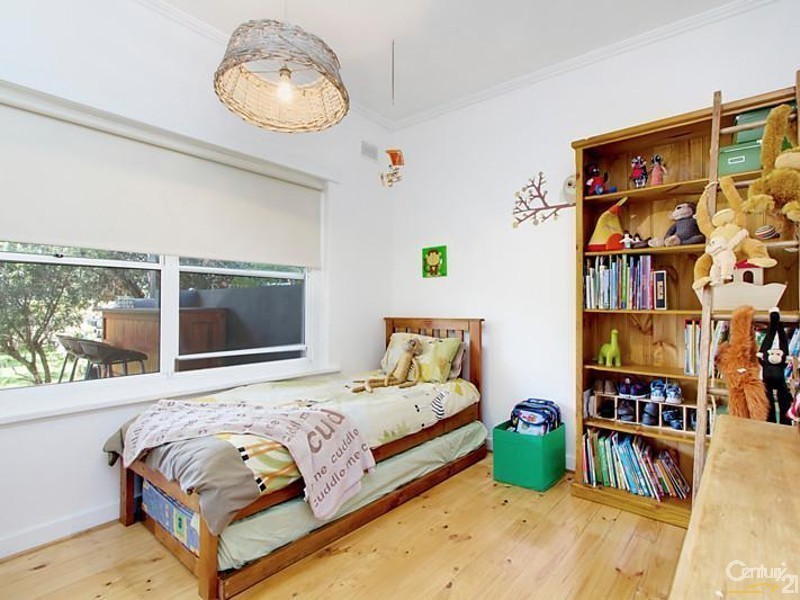 5 Roberts Street, Brighton SA 5048