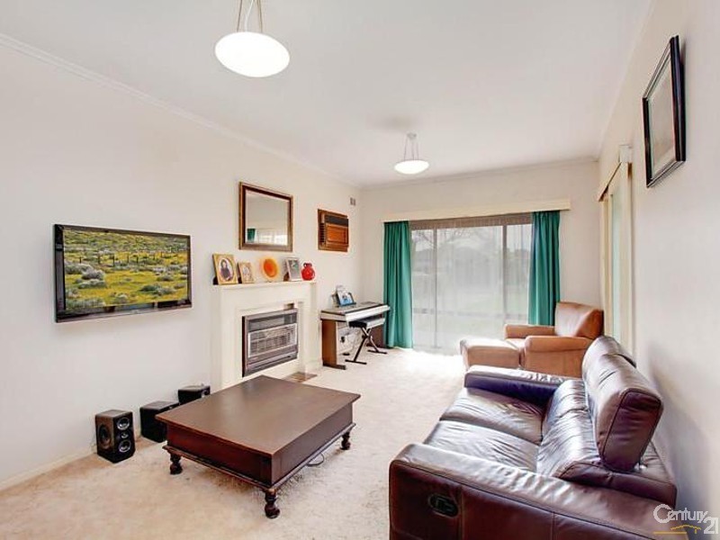 21 Lavinia Street, Hove SA 5048