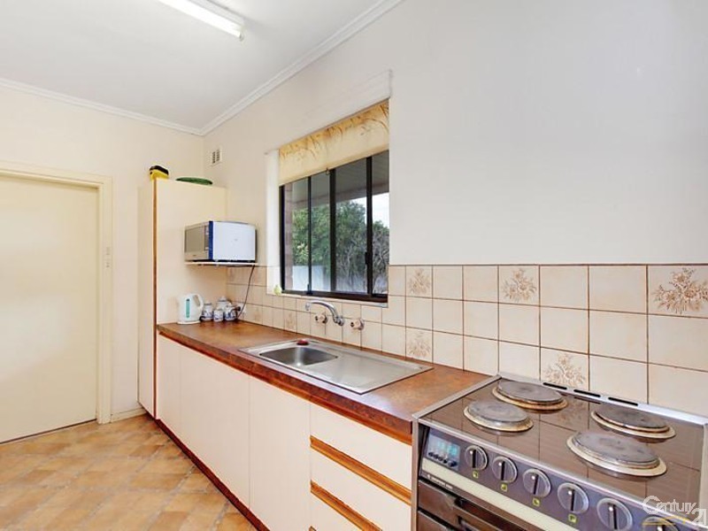 21 Lavinia Street, Hove SA 5048