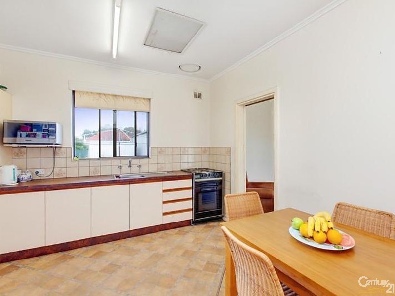 21 Lavinia Street, Hove SA 5048