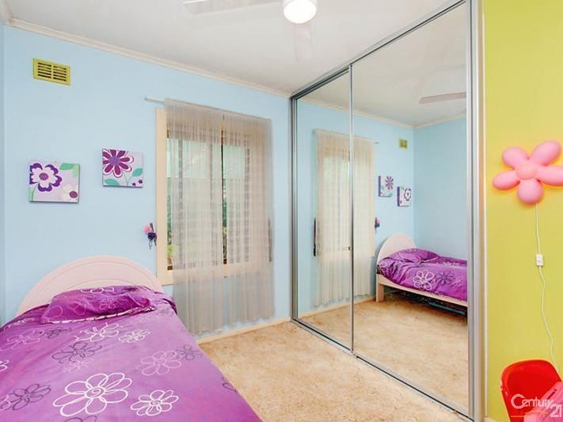 21 Lavinia Street, Hove SA 5048