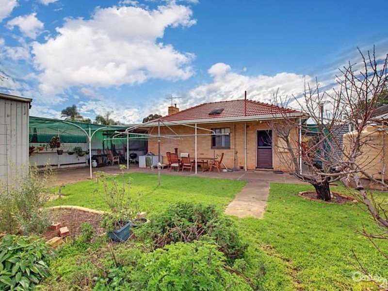 21 Lavinia Street, Hove SA 5048