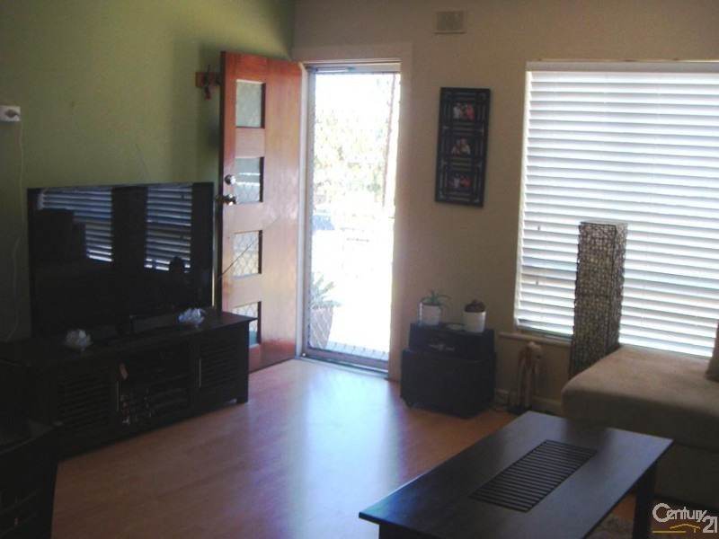 2/1 Barnett Terrace, Seacliff Park SA 5049