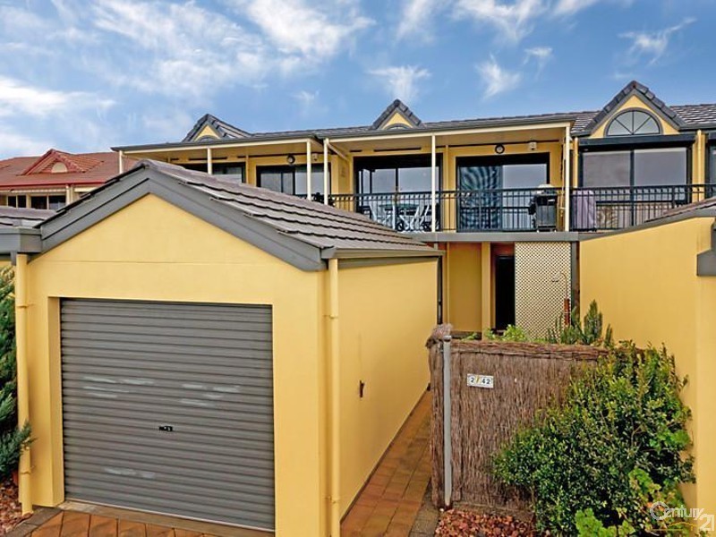 2/42 Esplanade, Christies Beach SA 5165