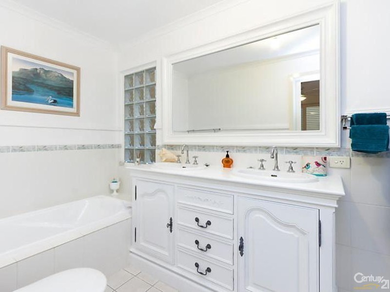 2/42 Esplanade, Christies Beach SA 5165