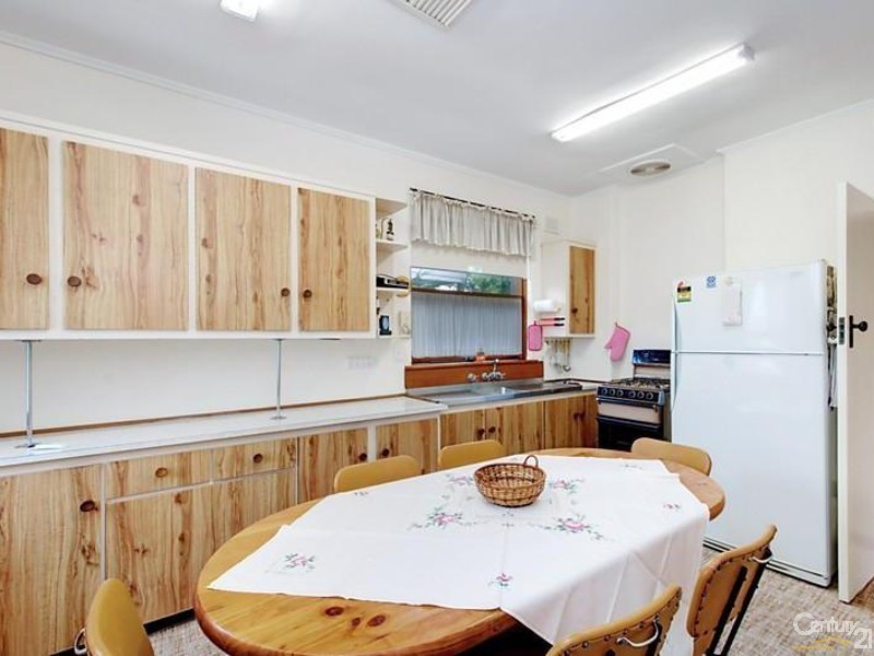 28 Lascelles Avenue, Hove SA 5048