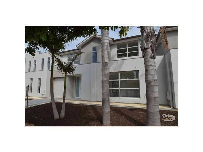 22 Crown Street, Dover Gardens SA 5048