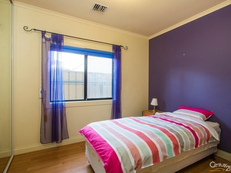 33 Dalkeith Avenue, Dover Gardens SA 5048