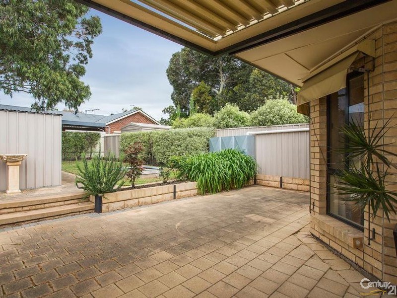 33 Dalkeith Avenue, Dover Gardens SA 5048