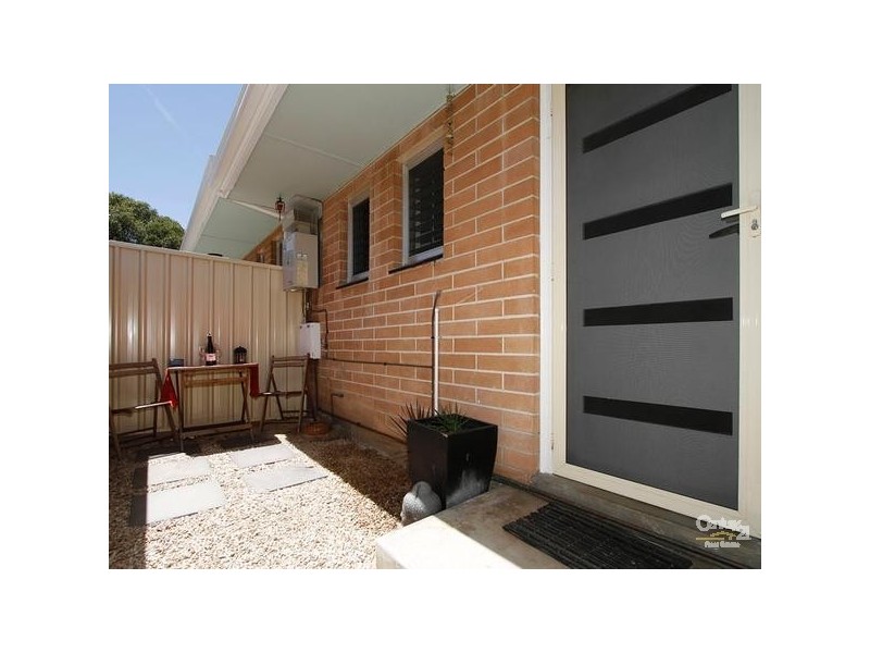 2/15 Hill Ave, Cumberland Park SA 5041