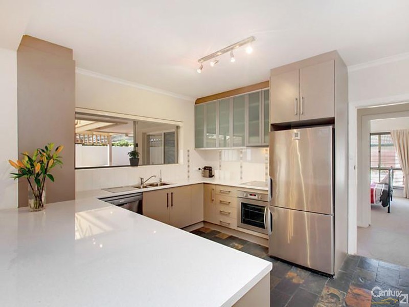 38 Richardson Avenue, Glenelg North SA 5045